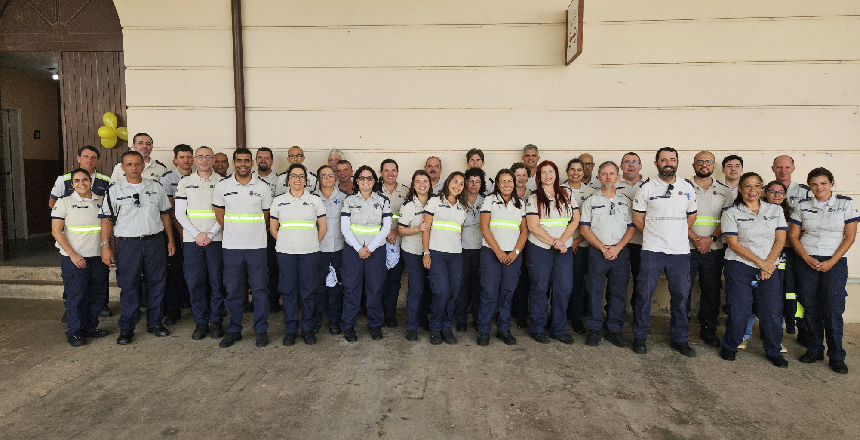 Portal de Notcias PJF | Agentes de trnsito promovem festa de Natal para crianas do bairro Santa Rita | SMU - 3/12/2024