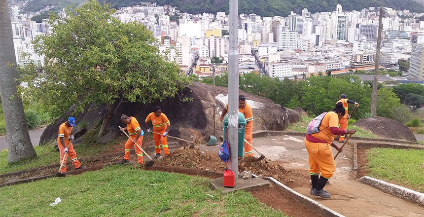 Portal de Notcias PJF | Programa Boniteza atua no Mirante So Bernardo e em outras reas da cidade | DEMLURB - 7/11/2022