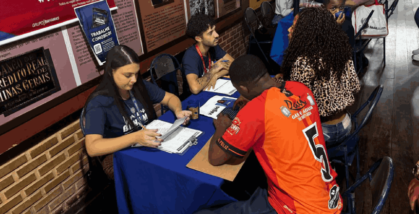 Portal de Noticias PJF | Primeira edição do Espaço Emprego do ano reúne mais de 700 participantes - SEDIC | 30/1/2026