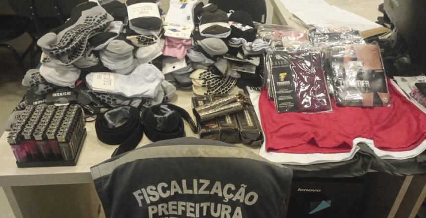 Portal de Not&iacute;cias PJF | Opera��o Com�rcio Legal apreende mais de 3,8 mil itens irregulares no Centro - SEDUPP | 17/4/2026