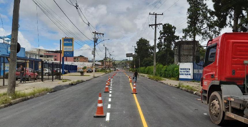 Portal de Notcias PJF | PJF conclui recapeamento da Avenida Antnio Simo Firjan, no Distrito Industrial | EMPAV - 27/1/2023