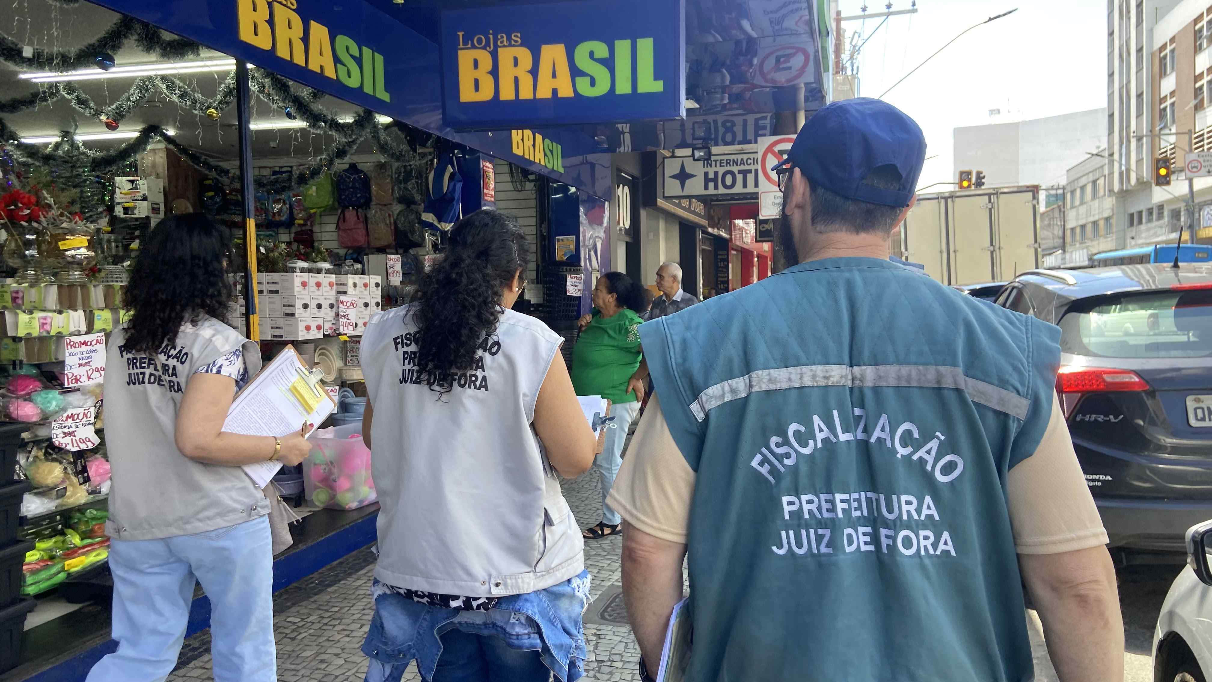 Portal de Not&iacute;cias PJF | Fiscaliza��o realiza mais de 480 a��es voltadas � seguran�a de marquises em 2026 - SEDUPP | 14/8/2026