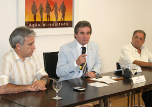 Portal de Notcias PJF | Prefeito Alberto Bejani anuncia novo shopping em Juiz de Fora. Investimentos sero de R$ 85 milhes | PREFEITO - 28/11/2007